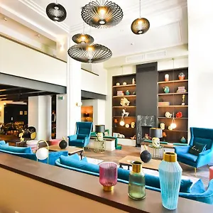 La Port D'antibes & Spa Антиб
